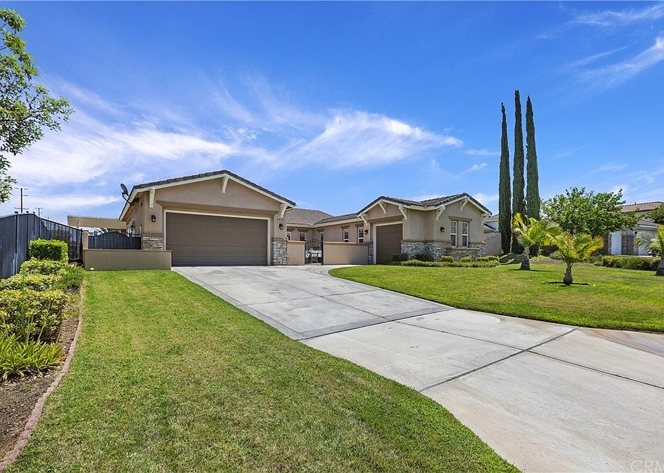 8025 Armagosa Dr, Riverside, CA 92508 | Zillow