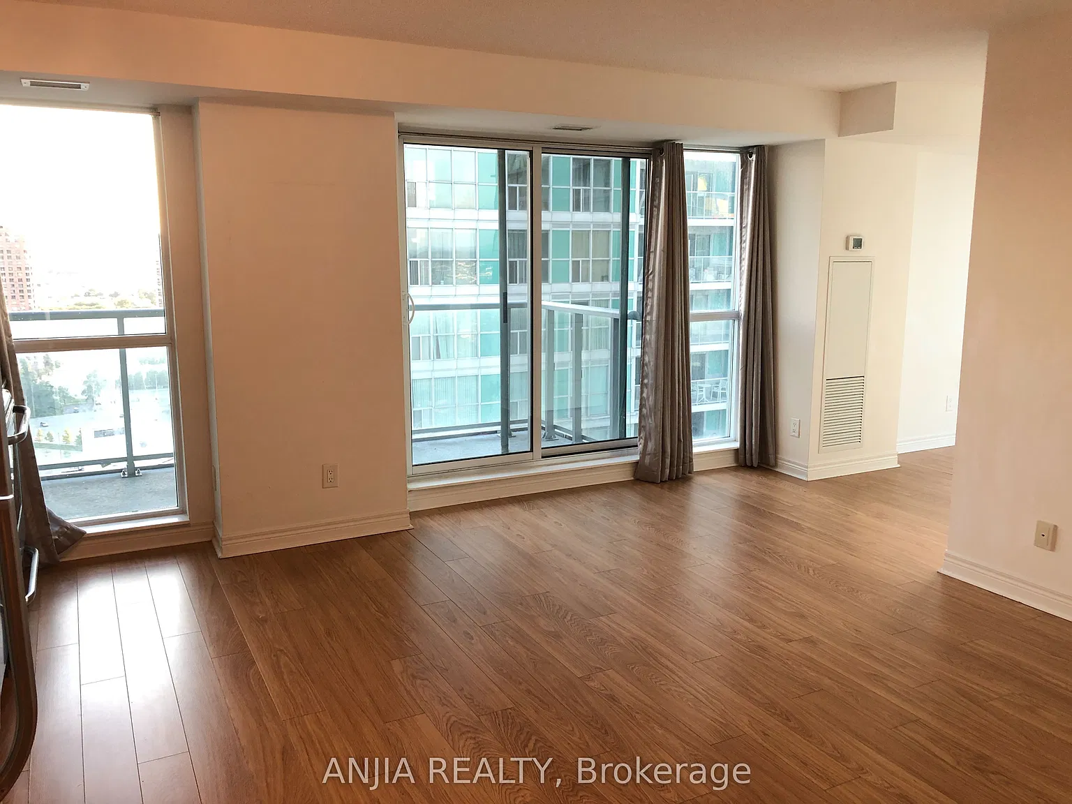 2 bed, $2,200 — Photo 3