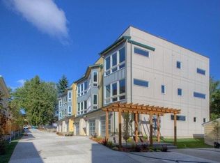 7526 43rd Ave S #C, Seattle, WA 98118