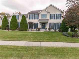 50682 S Wolfe Bridge Dr, Granger, IN