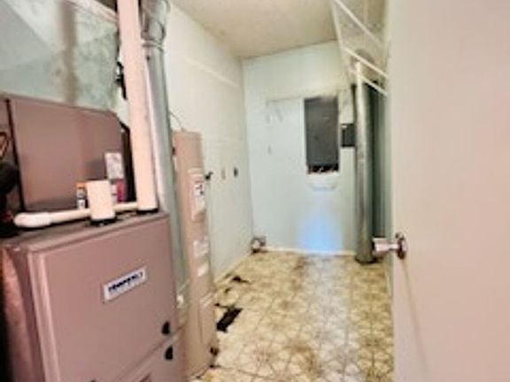 3rd image of 73 McCarthy Dr