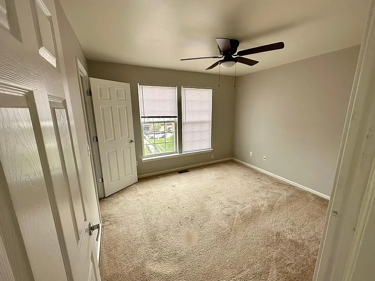 44708 Gwinnett Loop — Photo 12