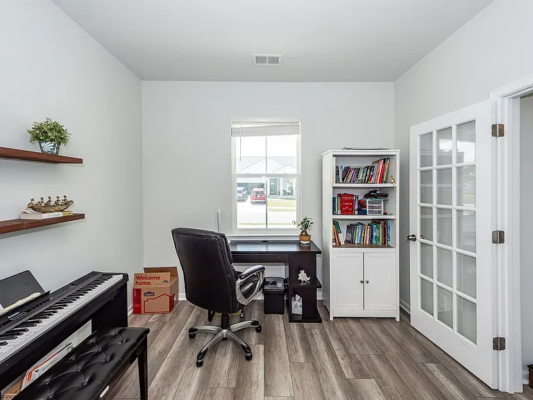 116 Slater Lake Ln — Photo 5