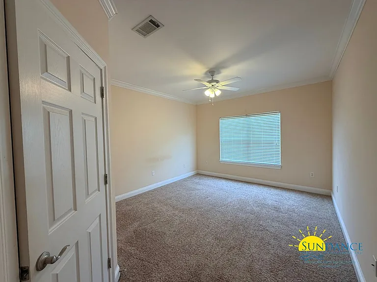 409 Nathey Ave — Photo 14