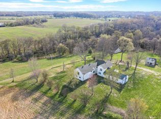 1242 N Stroudsville Rd, Adams, TN 37010