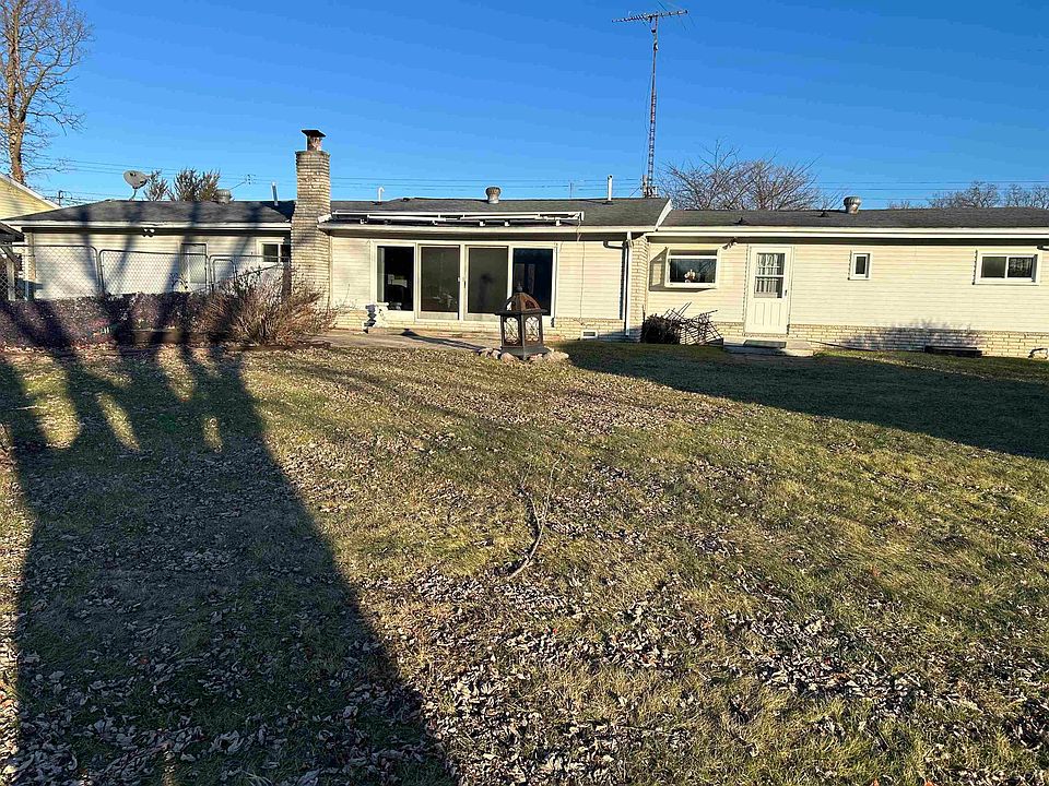 1st image of 753 Vaniman Island Dr