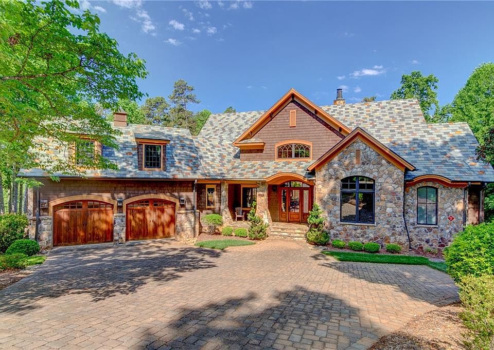 1st image of 117 Huntingwood Ct