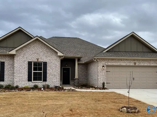 7135 Hickory Cove Way SE, Gurley, AL 35748