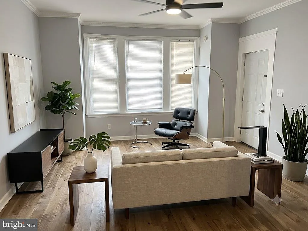 2 bed, 2600 sqft, $1,900 — Photo 4