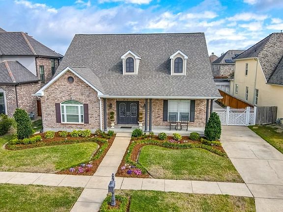 2nd image of 224 Gum Bayou Ln