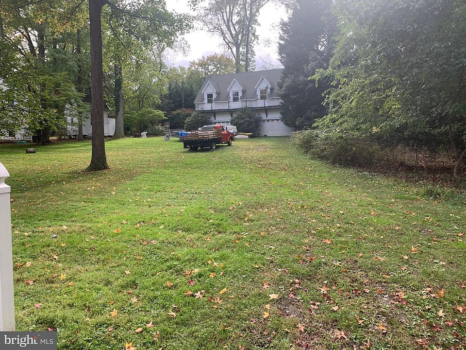 2nd image of 2653 Claibourne Rd