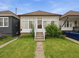 156 Hope Ave, Hamilton, ON L8H 2E8