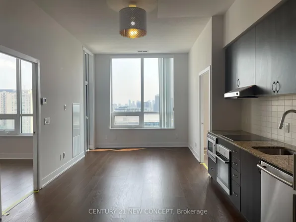 7 Kenaston Gdns E Unit Penthouse 01-01, North York, ON M2K 1G7