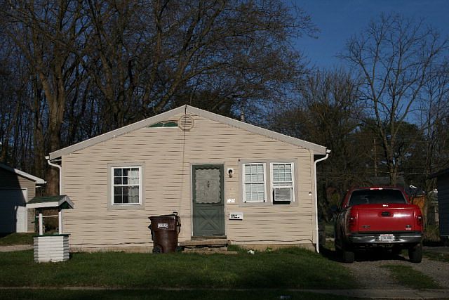 1st image of 520 Central Ave