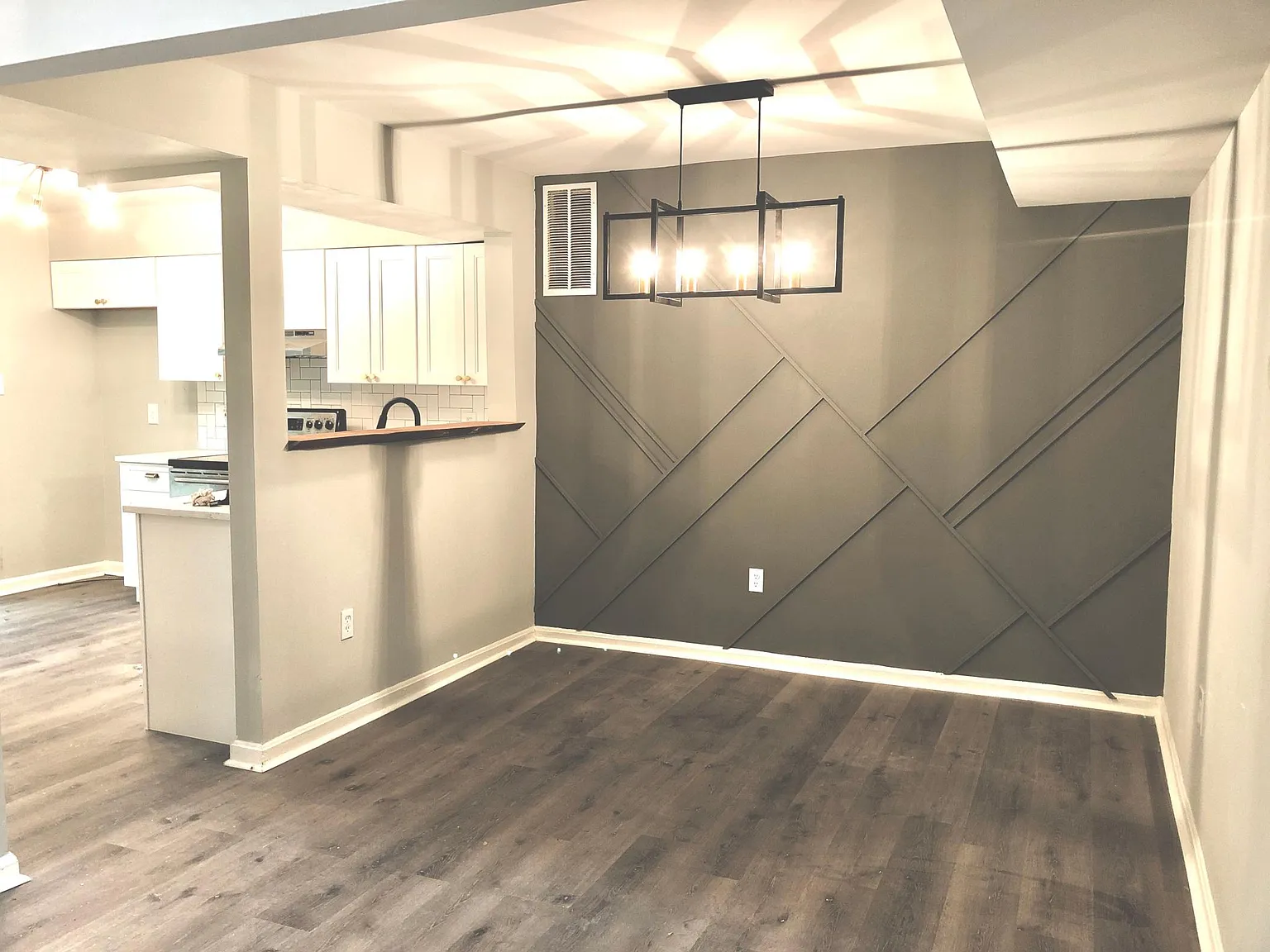 1533 Casino Cir — Photo 4