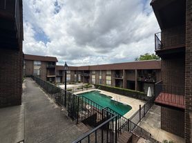 Malibu Apartments