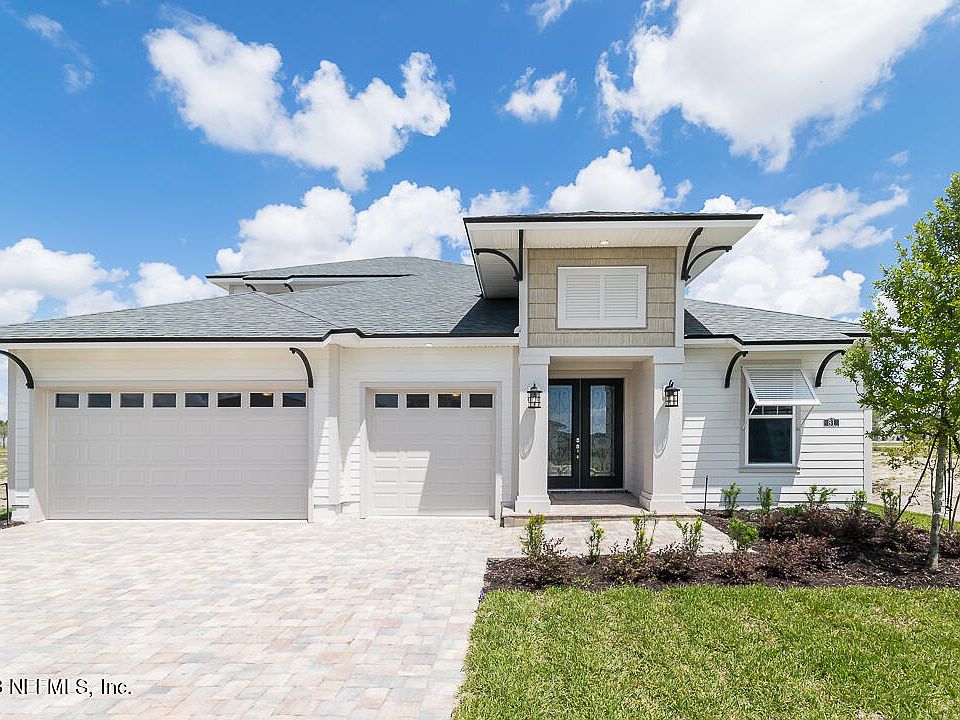 1st image of 303 YORKSHIRE Drive