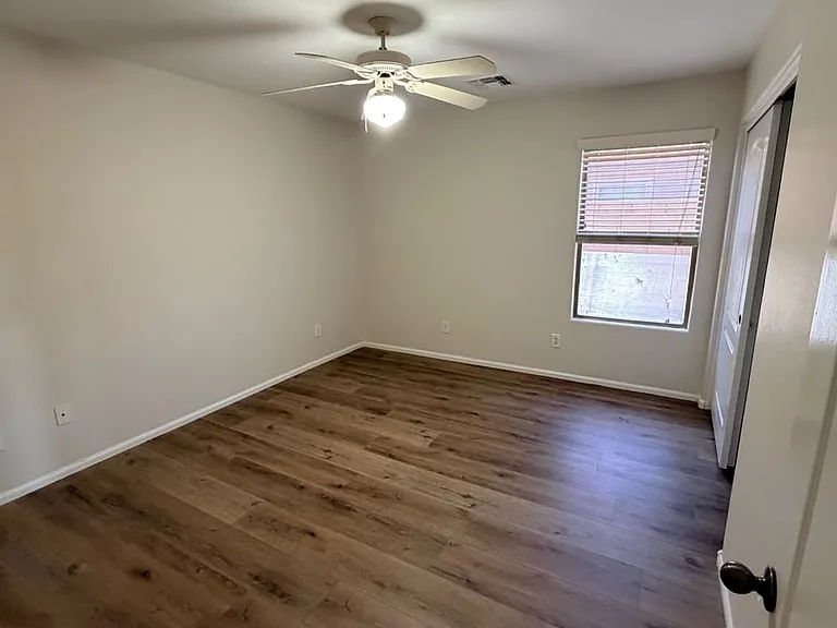 42376 W Chisholm Dr — Photo 15