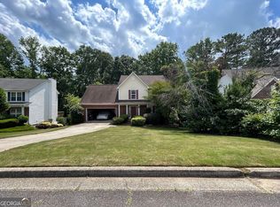 2121 Little River Dr, Suwanee, GA 30024
