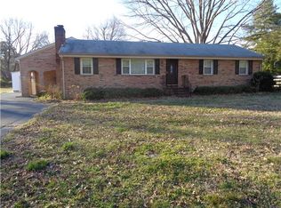 5902 Beville Dr, Sutherland, VA 23885