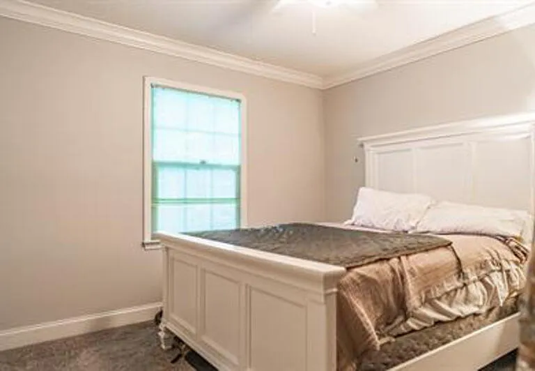805 Barnell Dr — Photo 9