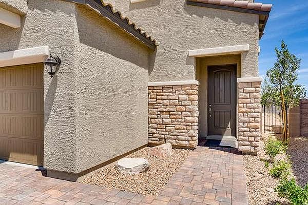 .・・.。* ᎮᏐNᎤ*。.・・. 4742 Challenger St, North Las Vegas, NV 89031 | Zillow