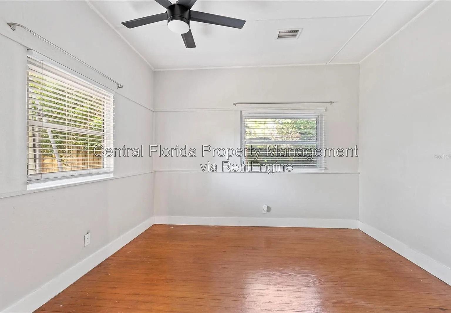 3 bed, 2.0 bath, 1250 sqft, $2,300 — Photo 4