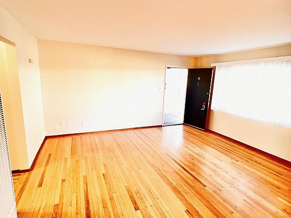 2nd image of 1504 Sanchez Ave #12