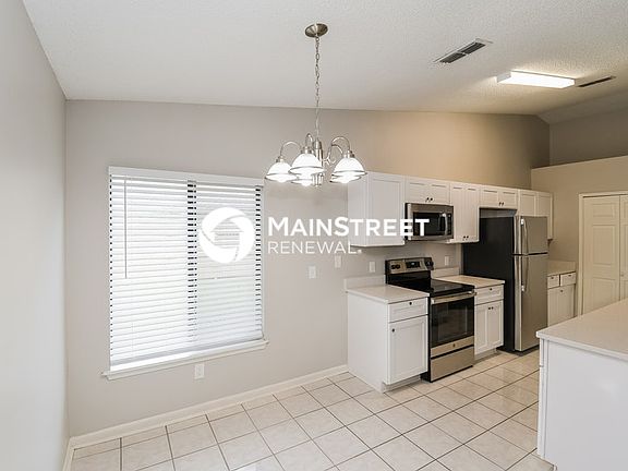 5th image of 7848 Hunters Lake Cir S