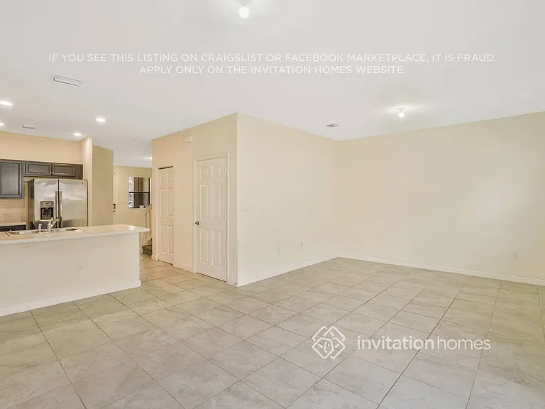 11457 SW 253rd St — Photo 7