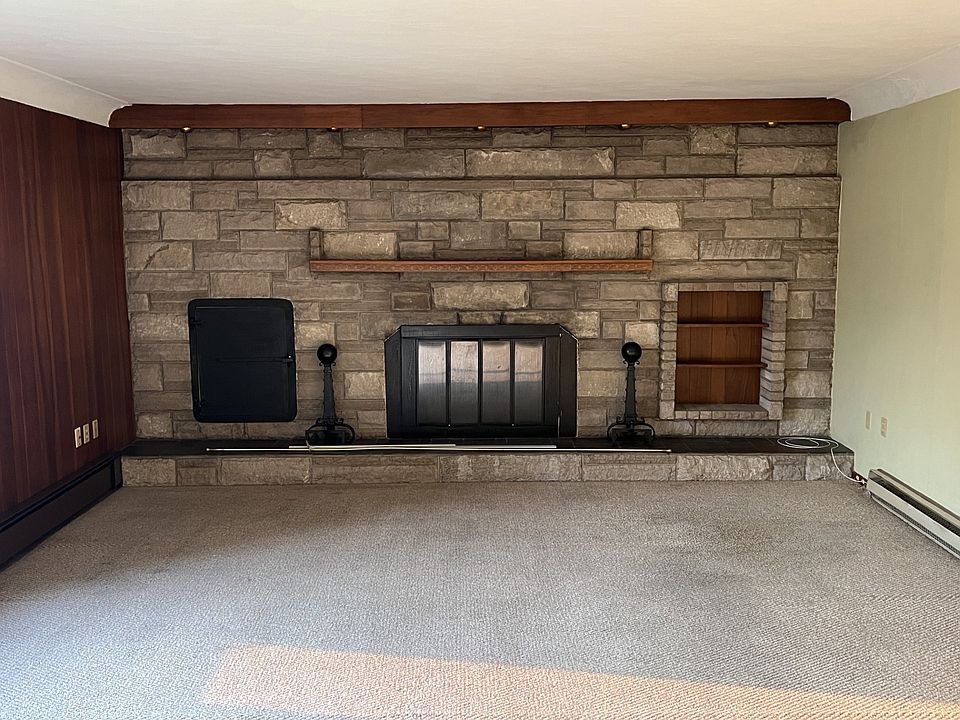 200 X 50 Foot Living Room!