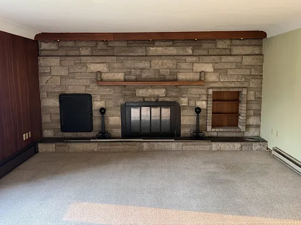 1329 Carr St #1, Sandusky, OH 44870