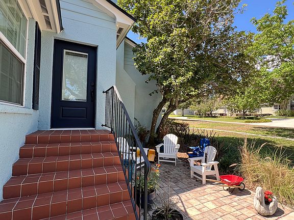 4th image of 2408 Cambridge Ave