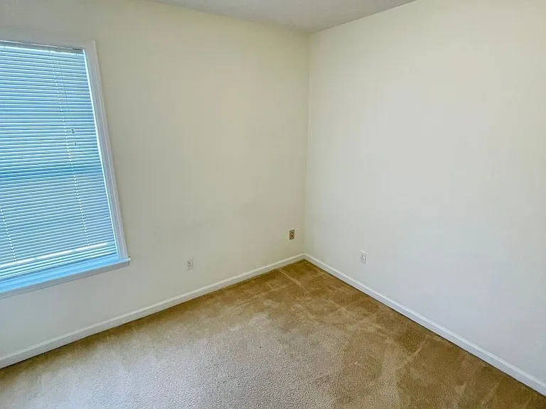2031 Sunny Dale Dr — Photo 21