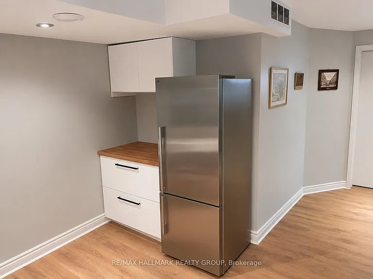 285 Bruyere St — Photo 19