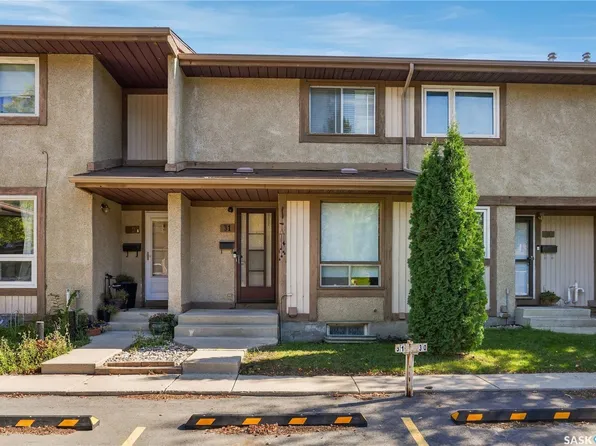 1128 McKercher Drive #31, Saskatoon, SK S7H 4Y7