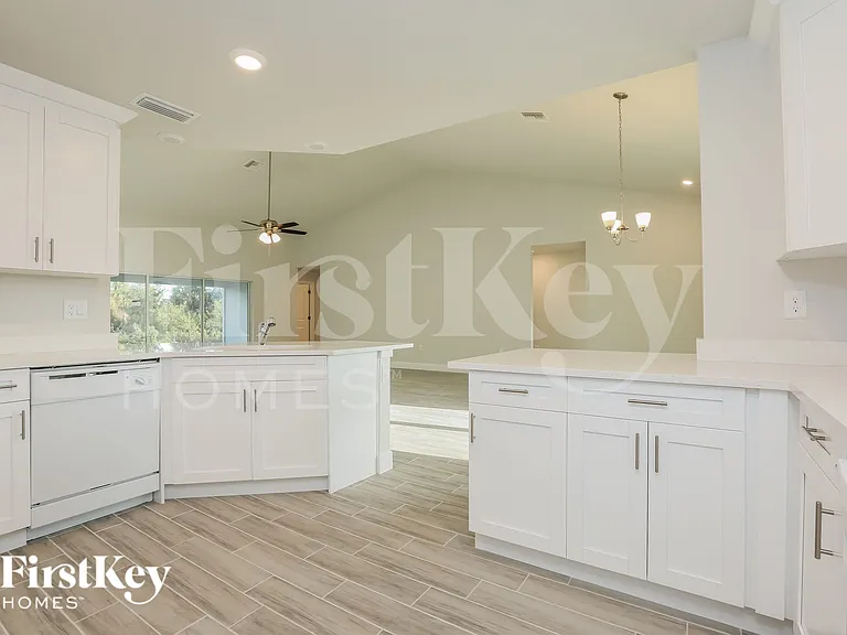 6148 Hellman Ave — Photo 7