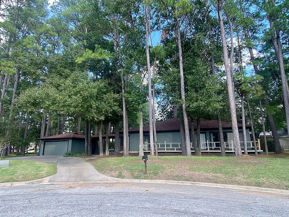 1st image of 12790 Lake Villa Ln
