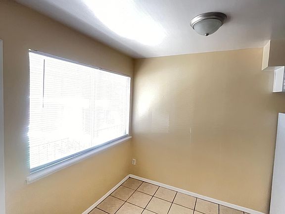 4th image of 3901 Edgar Park Ave APT 43
