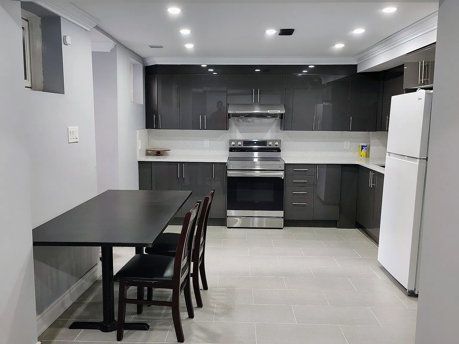 2 bed, $1,699 — Photo 4