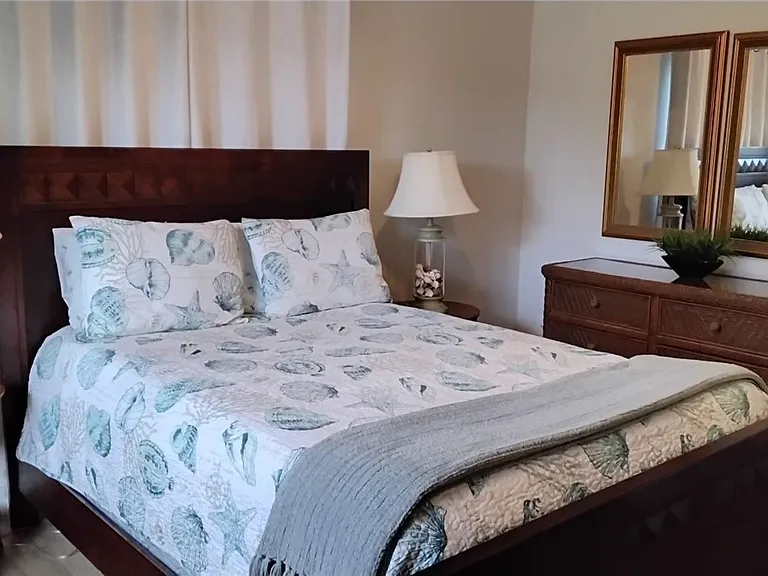 1749 Bikini Ct — Photo 14