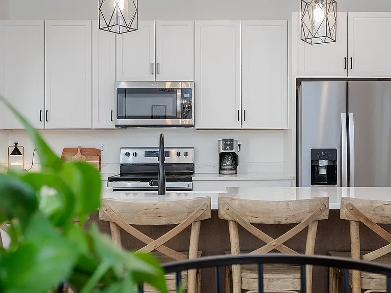 1360 Palomino Trl — Photo 22