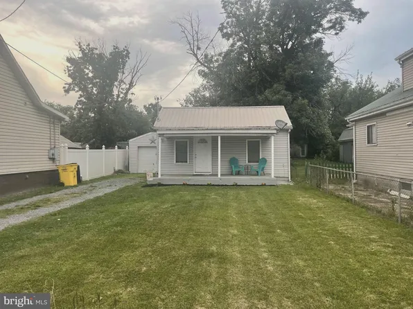 912 Sheridan Ave, Martinsburg, WV 25401