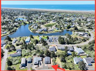 219 N Wynoochee Dr SW, Ocean Shores, WA 98569