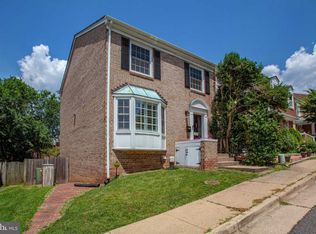 1028 N Pelham St, Alexandria, VA 22304
