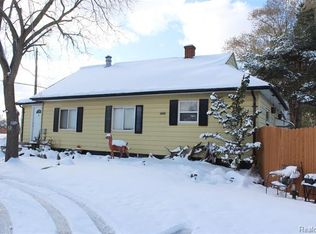 7288 Corunna Rd, Swartz Creek, MI 48473