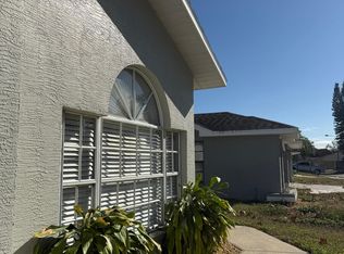 10901 Belmont Dr, New Port Richey, FL 34654