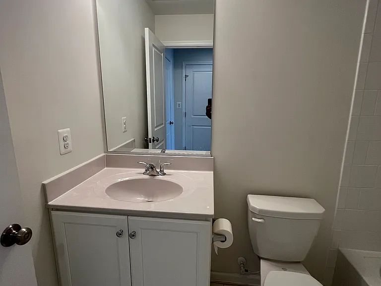 8196 Maude Ln — Photo 23