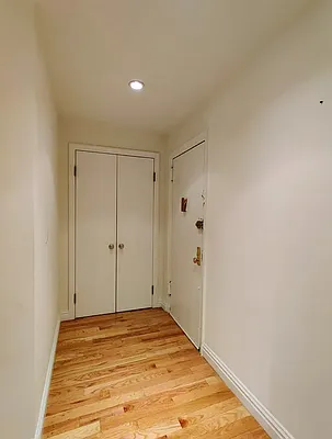 Rented by REAL New York | media 6