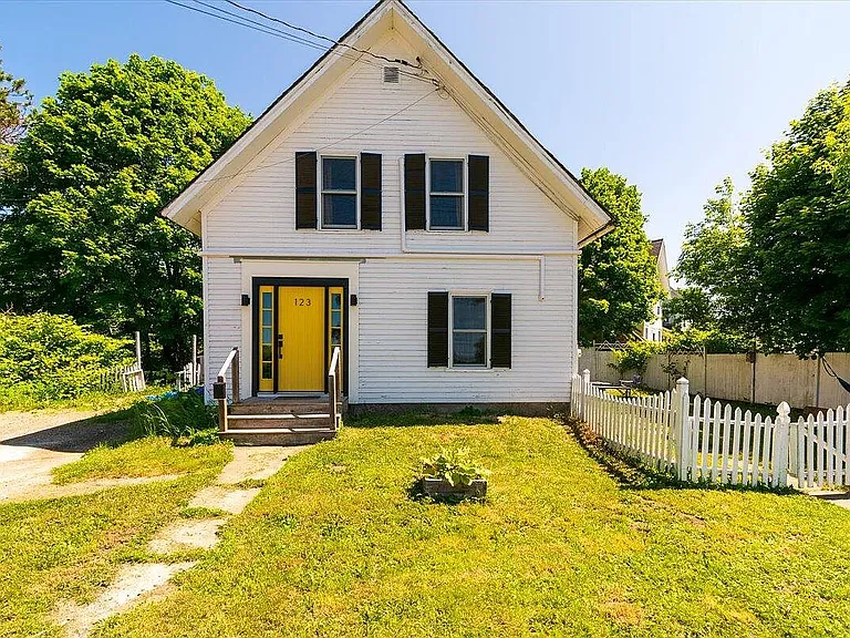 123 Cedar St — Photo 1